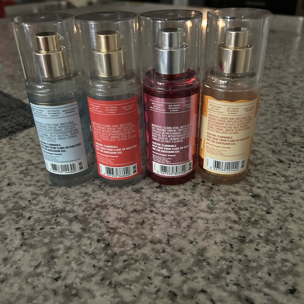 Bath & Body Works lot of 4 travel fragrance body mist - Picture 2 of 2